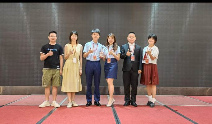 風(fēng)華高科在中國電子信息行業(yè)“雙代會”榮獲“1杯兩優(yōu)”